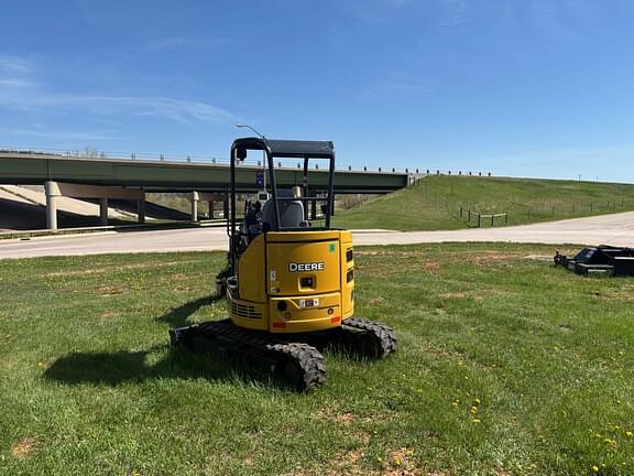 Image of John Deere 26G equipment image 2