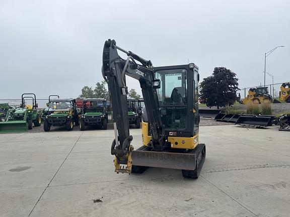 Image of John Deere 26G equipment image 1