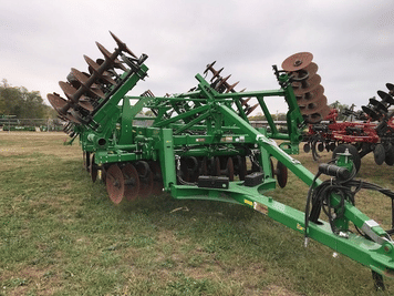 Main image John Deere 2730