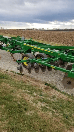 Main image John Deere 2730
