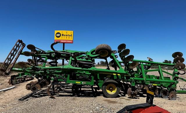 Image of John Deere 2730 equipment image 1