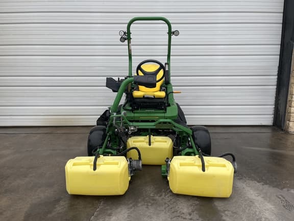Image of John Deere 2750 equipment image 3