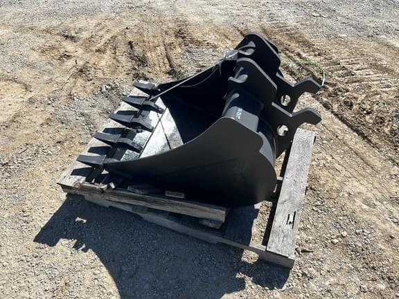 Image of John Deere Compact Excavator Bucket Primary image