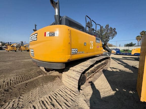 Image of John Deere 300G LC equipment image 1