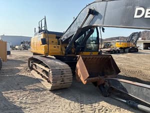 2019 John Deere 300G LC Image