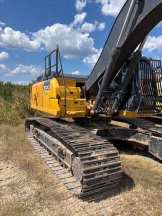 Image of John Deere 300G LC equipment image 3