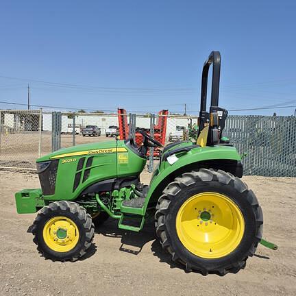 Image of John Deere 3025D equipment image 3