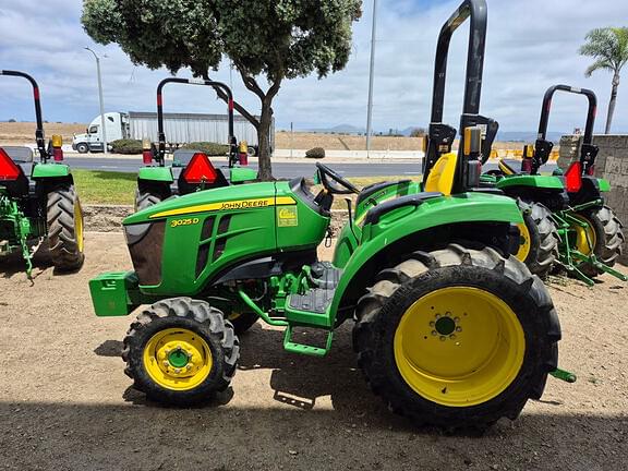Image of John Deere 3025D equipment image 3