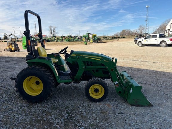 2019 John Deere 3025E Equipment Image0