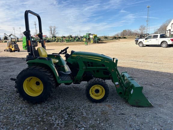 Image of John Deere 3025E Primary image