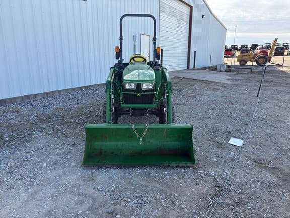 Image of John Deere 3025E equipment image 2