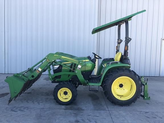 Image of John Deere 3025E Primary image