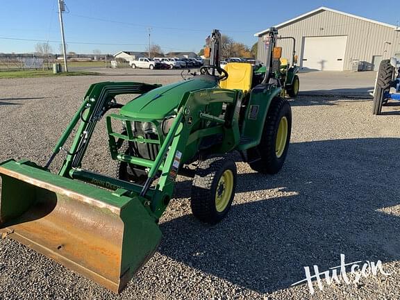 Image of John Deere 3025E equipment image 1