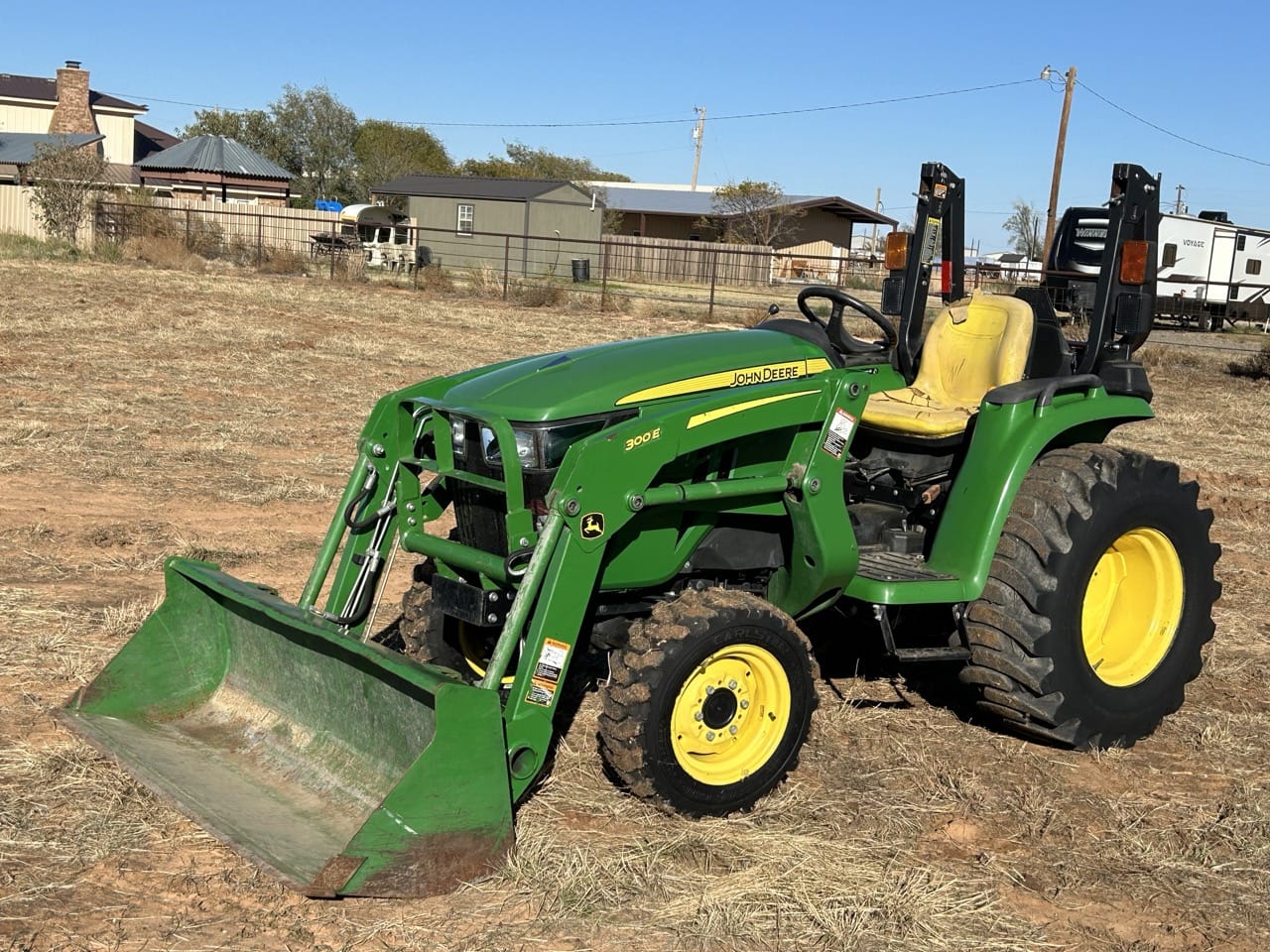 Main image John Deere 3025E