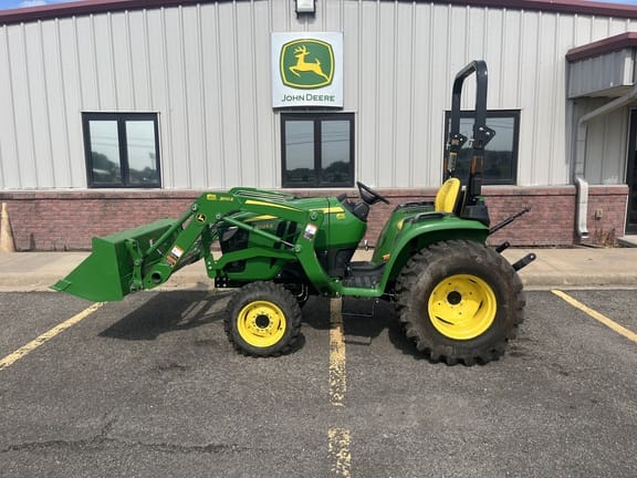 Main image John Deere 3025E
