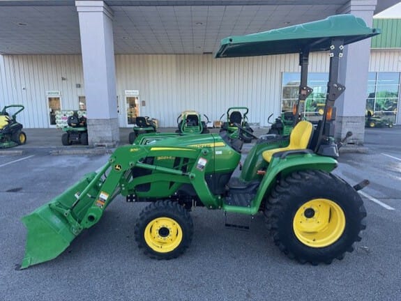 Main image John Deere 3025E