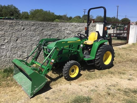 Image of John Deere 3025E equipment image 1