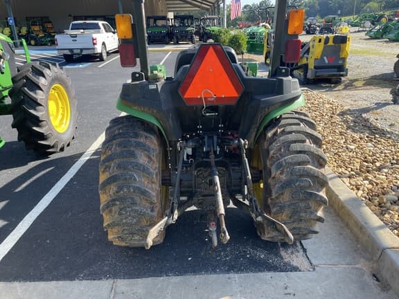 Image of John Deere 3025E equipment image 1