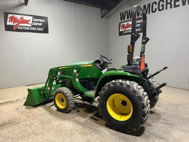 Image of John Deere 3025E equipment image 3