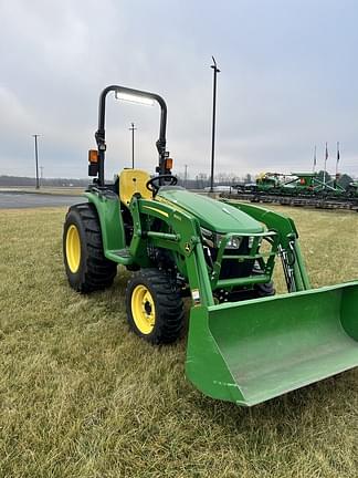 Image of John Deere 3032E Primary image