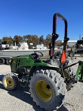 Image of John Deere 3032E equipment image 4