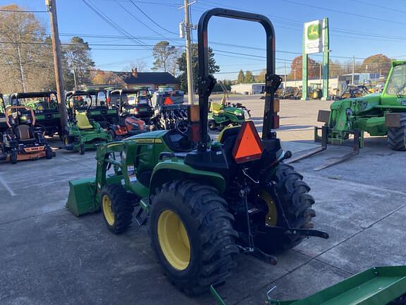 Image of John Deere 3032E equipment image 3