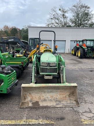 Image of John Deere 3032E equipment image 2