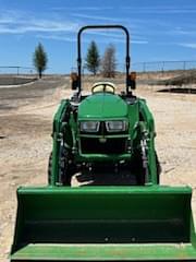 Image of John Deere 3032E equipment image 4