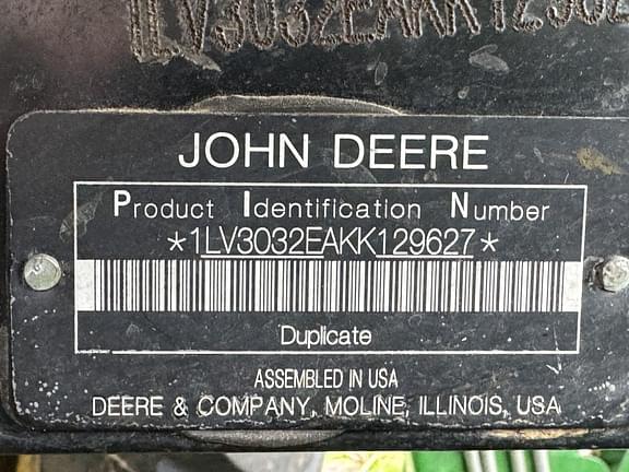 Image of John Deere 3032E equipment image 4