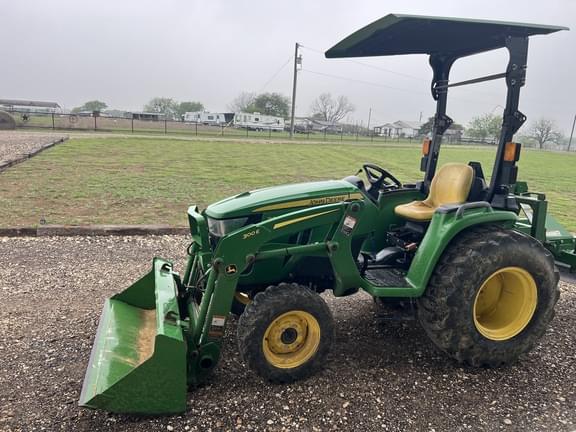 Image of John Deere 3032E Primary image