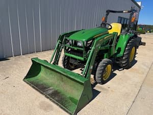 2019 John Deere 3032E Image