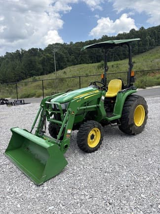 Image of John Deere 3032E equipment image 1
