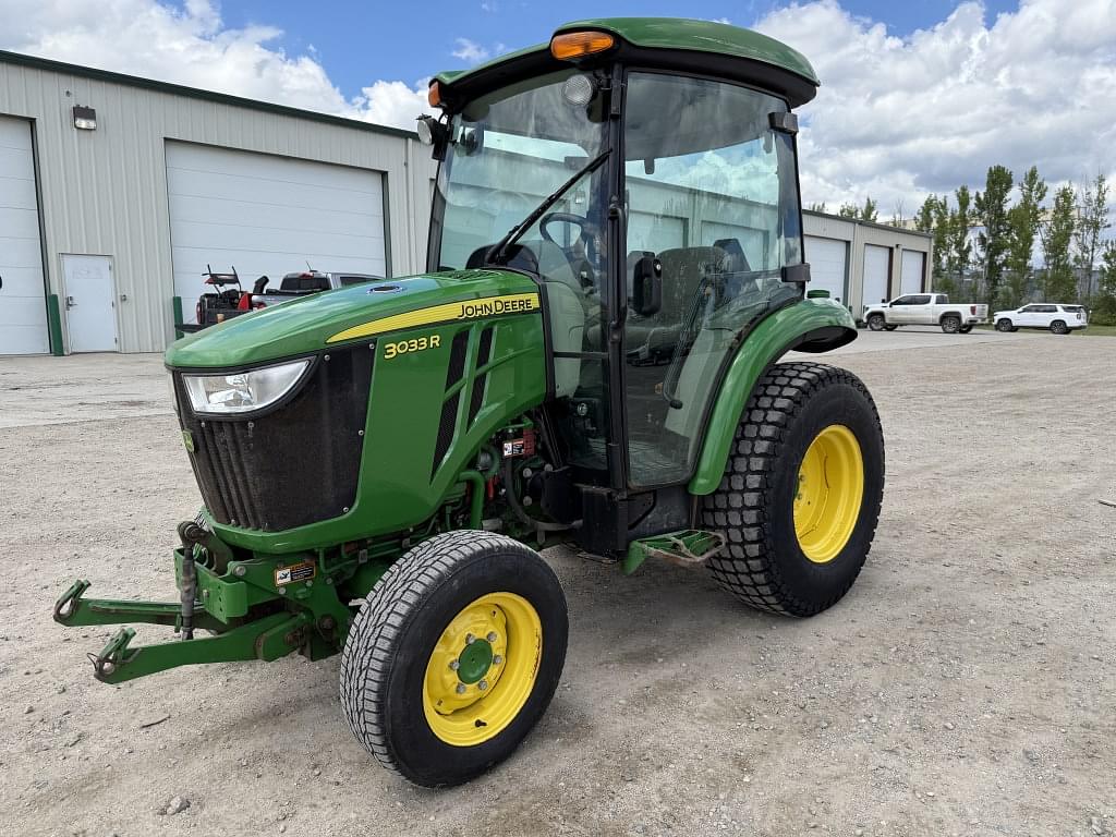 Image of John Deere 3033R Primary image