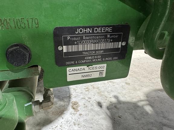 Image of John Deere 3033R equipment image 1