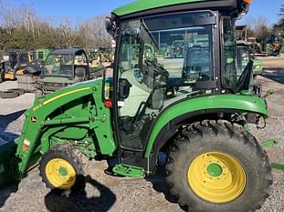 2019 John Deere 3033R Equipment Image0