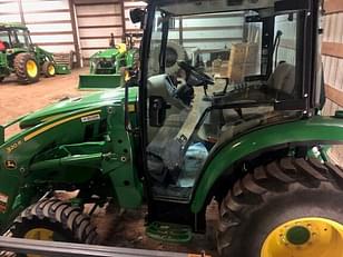 Main image John Deere 3033R 10