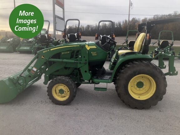 2019 John Deere 3033R Equipment Image0