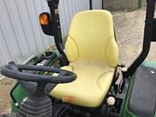 Thumbnail image John Deere 3033R 13