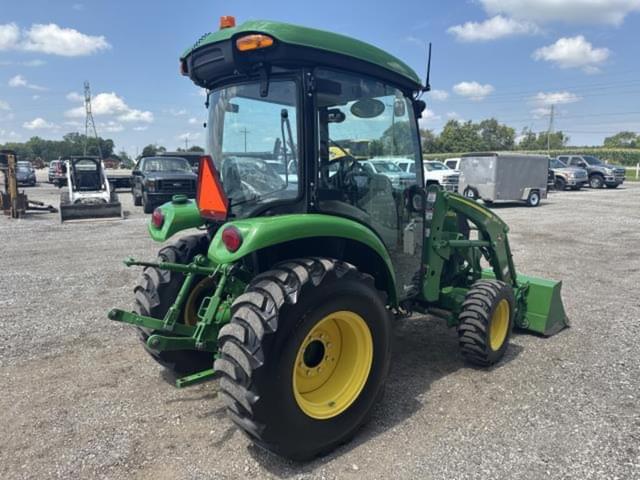 Image of John Deere 3033R equipment image 3
