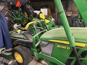 2019 John Deere 3035D Image