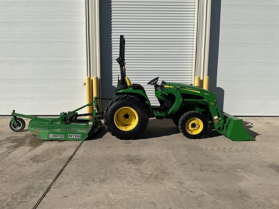 Image of John Deere 3038E equipment image 1