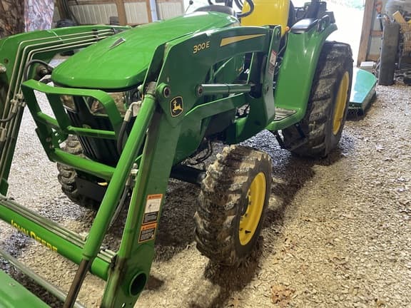 Image of John Deere 3038E Primary image