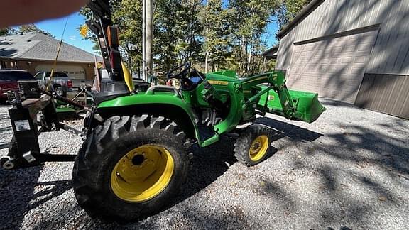 Image of John Deere 3038E equipment image 1