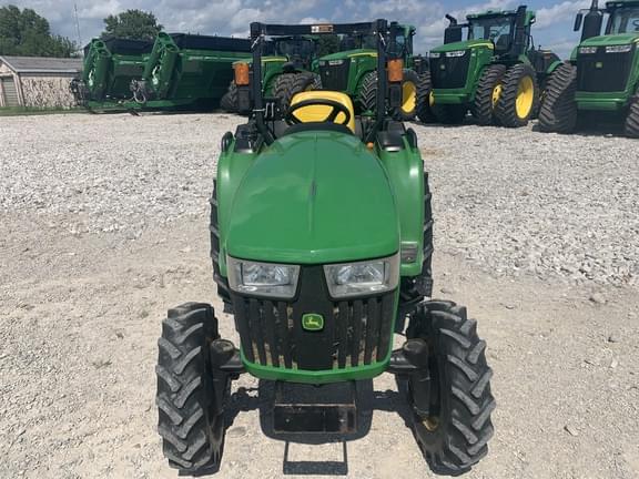 Image of John Deere 3038E equipment image 2