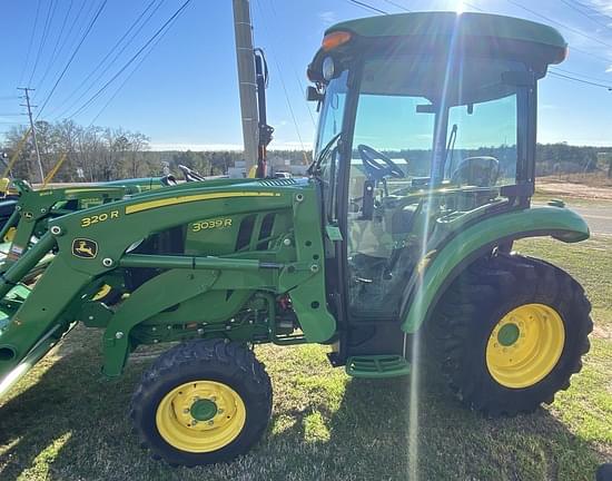 Image of John Deere 3039R equipment image 2