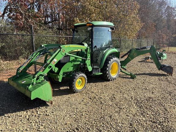 Image of John Deere 3039R equipment image 4