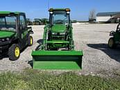 Thumbnail image John Deere 3039R 11