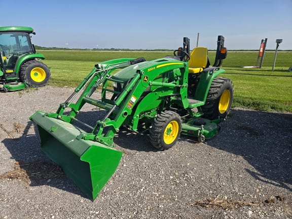 Main image John Deere 3039R