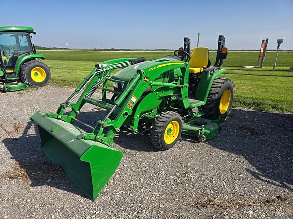 Image of John Deere 3039R Primary image