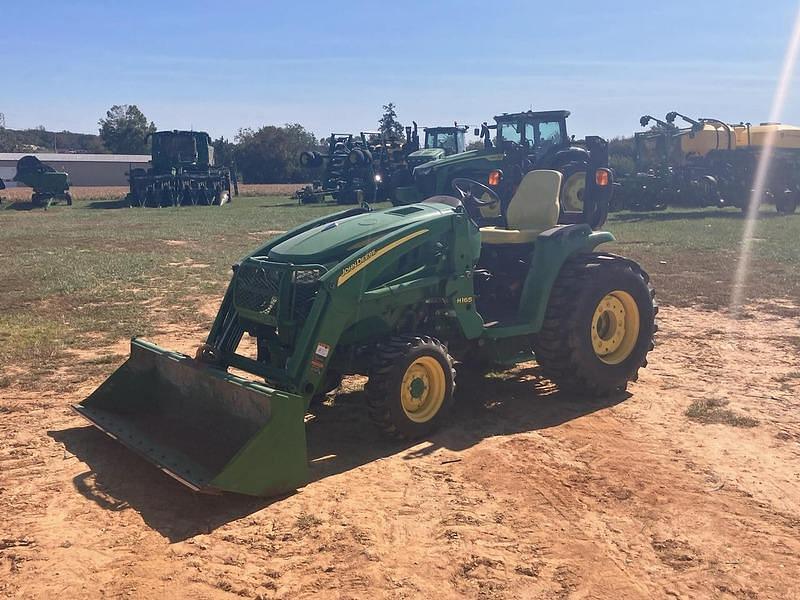 Image of John Deere 3039R Primary image